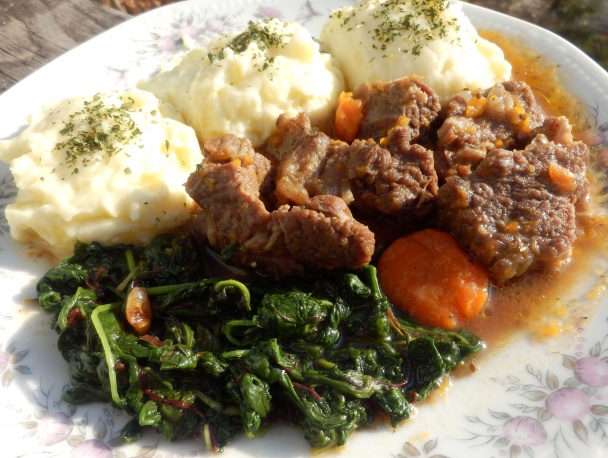 Jesenné hovädzie na zelenine (fotorecept) - obrázok 9