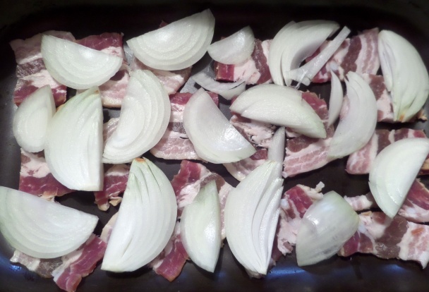 Treska pod chlebovo-zemiakovou krustou s pečenou červenou kapustou - obrázok 4