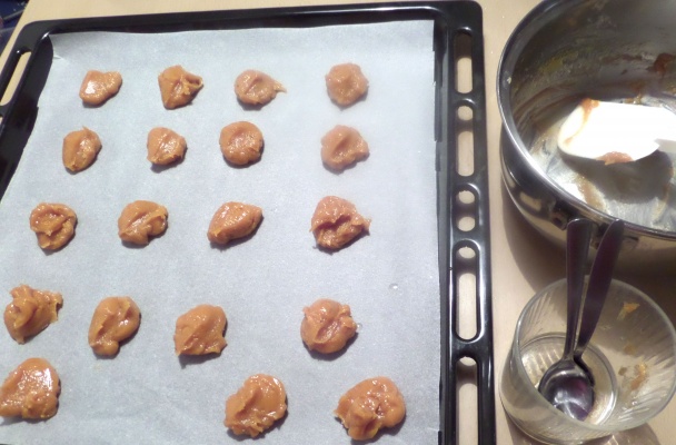 Sušienky z arašidového masla z troch surovín (fotorecept) - obrázok 3