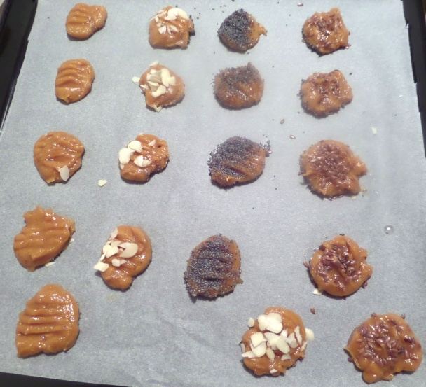 Sušienky z arašidového masla z troch surovín (fotorecept) - obrázok 4