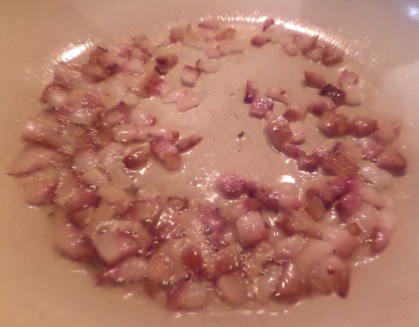 Slaninkovo-tvarohová nátierka s medvedím cesnakom (fotorecept) - obrázok 2