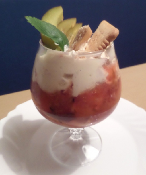 Nepečená torta z pečeného ovocia s krémom z mascarpone (fotorecept) - obrázok 7