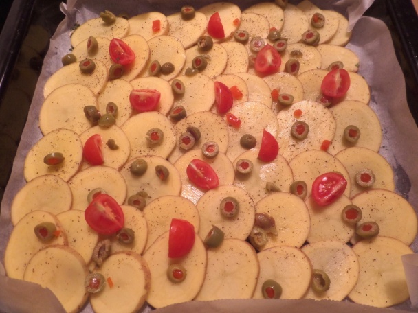 Mäsové guľky s čubricou a zemiakovými čipsami (fotorecept) - obrázok 5