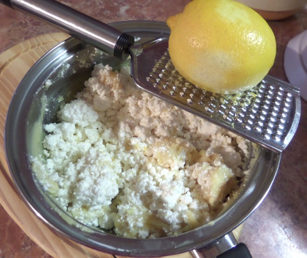 Lístkové rezy s tvarohom a ovocím (fotorecept) - obrázok 5