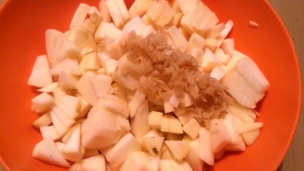 Jablkový kysnutý koláč so zázvorom (fotorecept) - obrázok 3