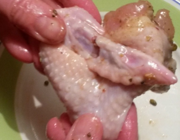 Pikantné krídla z rúry v trojobale (fotorecept) - obrázok 2