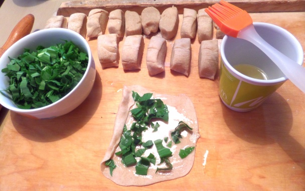 Placky s medvedím cesnakom (fotorecept) - obrázok 2