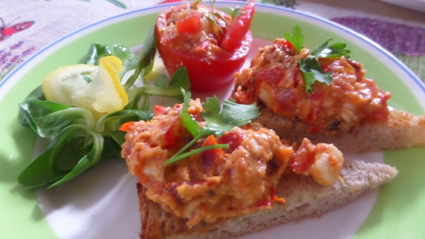 Paradajky plnené bryndzou a pečenou paprikou (fotorecept) - obrázok 4