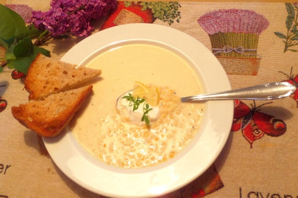 Jemná polievka z červenej šošovice s provensálskymi bylinkami - obrázok 1