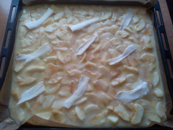 Šálkový koláč s náplňou ako tarte tatin (fotorecept) - obrázok 5