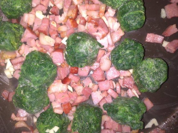 Zemiaky so špenátom a slaninkou (fotorecept) - obrázok 2