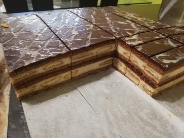 Čokoládové medové rezy s piškótami (fotorecept) - obrázok 10