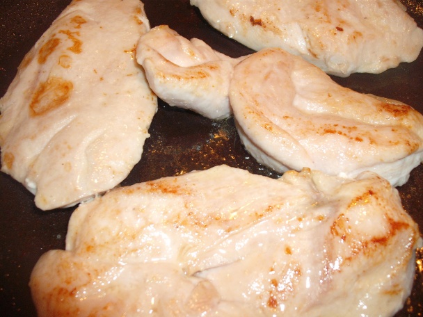 Kuracie steaky s brusnicovou redukciou a kokosovou ryžou (fotorecept) - obrázok 2