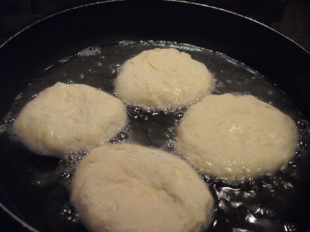 Plnené slané šišky a posúchy (fotorecept) - obrázok 7
