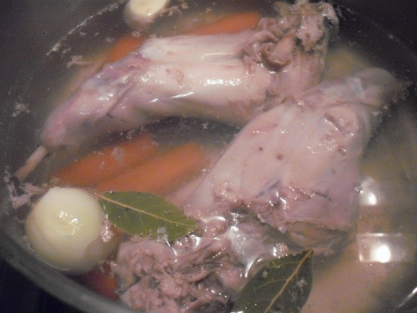 Králik v smotanovej omáčke (fotorecept) - obrázok 1