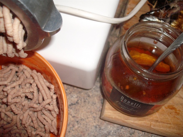 Nátierka z údenej makrely so sušenými paradajkami (fotorecept) - obrázok 2