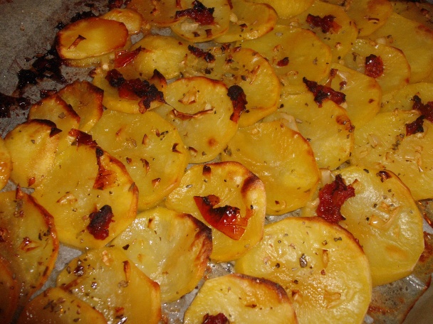 Pečené zemiaky s citrusovým balsamicom a fetou (fotorecept) - obrázok 5