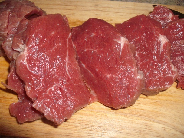 Stroganov z hovädzej sviečkovice (fotorecept) - obrázok 1