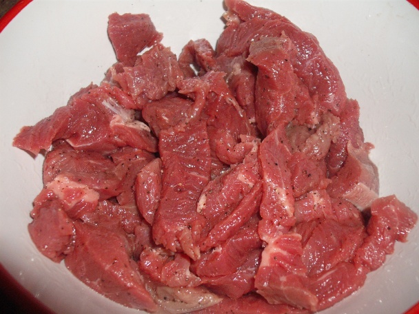 Stroganov z hovädzej sviečkovice (fotorecept) - obrázok 2