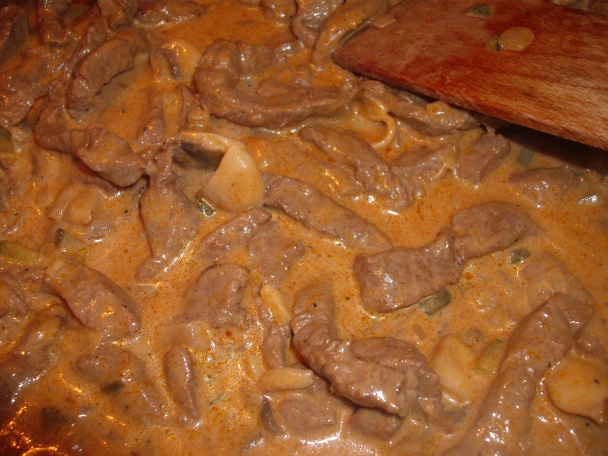 Stroganov z hovädzej sviečkovice (fotorecept) - obrázok 7