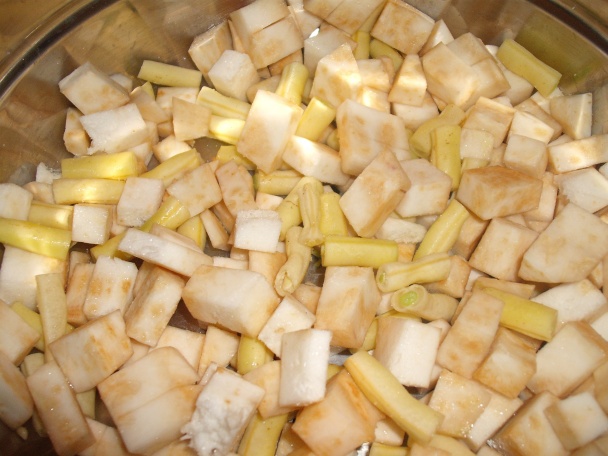 Teplý zelerový šalát (fotorecept) - obrázok 2