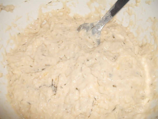 Filety zo sumca s rajčinovou omáčkou a smotanovo-kôprovými haluškami - obrázok 2