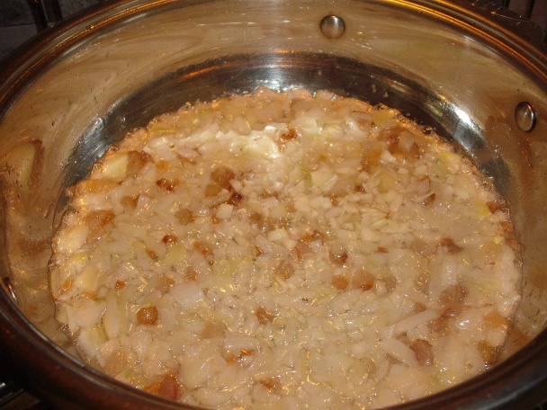 Filety zo sumca s rajčinovou omáčkou a smotanovo-kôprovými haluškami - obrázok 3