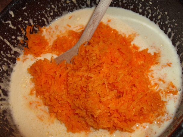 Mrkvová bábovka - obrázok 3