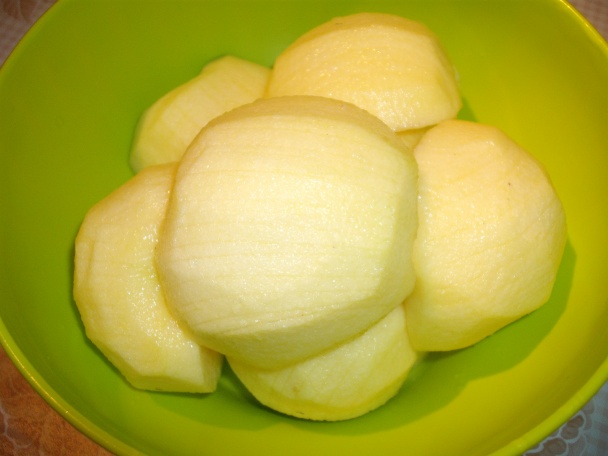 Okrúhly tvarožník s jablkami (fotorecept) - obrázok 1