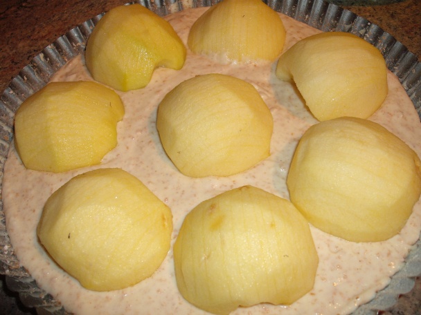 Okrúhly tvarožník s jablkami (fotorecept) - obrázok 5