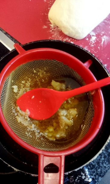 Pečená krkovička, dusená kapusta, knedle (fotorecept) - obrázok 6