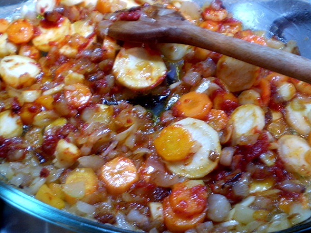 Farebný hovädzí krk (fotorecept) - obrázok 5