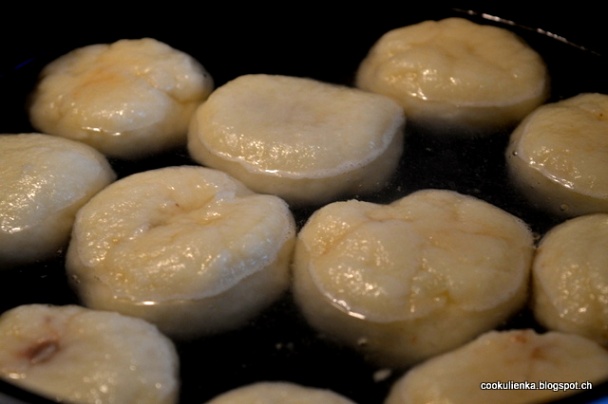 Zemiakové gule s kuracou pečeňou a bryndzovou omáčkou (fotorecept) - obrázok 8