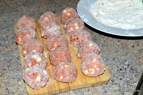 Plus mäsové guľky so zemiakovými haluškami (fotorecept) - obrázok 3