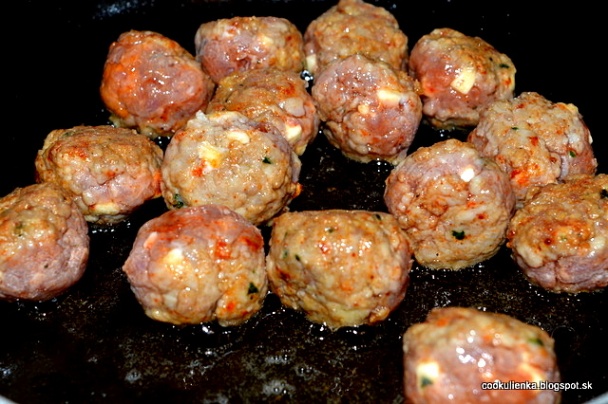 Plus mäsové guľky so zemiakovými haluškami (fotorecept) - obrázok 5