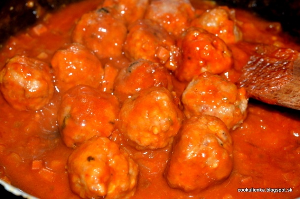 Plus mäsové guľky so zemiakovými haluškami (fotorecept) - obrázok 11