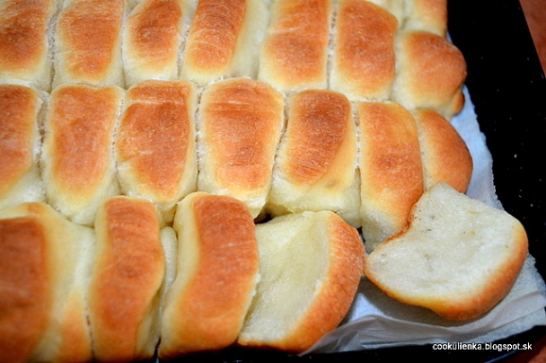 Dukátové buchtičky s vanilkovým pudingom (fotorecept) - obrázok 7