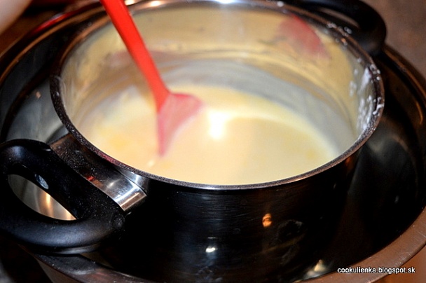 Dukátové buchtičky s vanilkovým pudingom (fotorecept) - obrázok 9