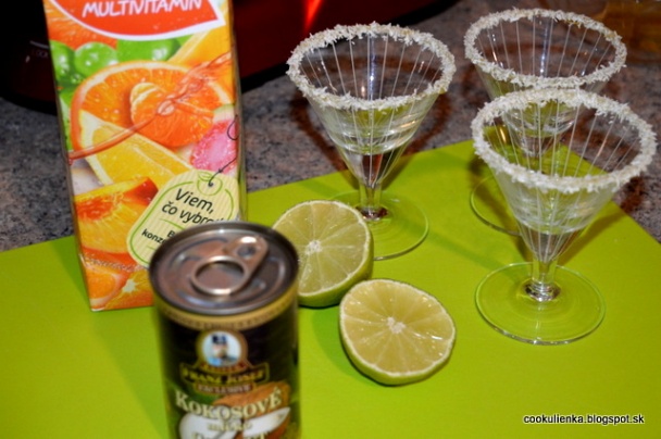 Kokosový nápoj s limetkou (fotorecept) - obrázok 1