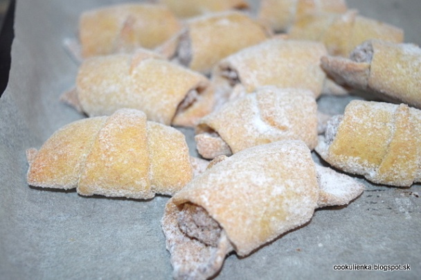 Krehké plnené pečivo (fotorecept) - obrázok 7