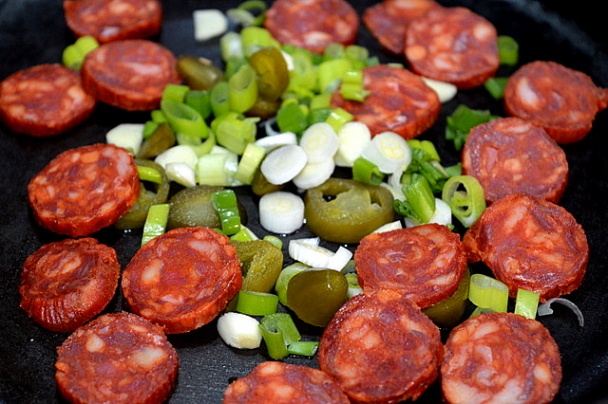 Pikantný mangold s cukinou a chorizom (fotorecept) - obrázok 2