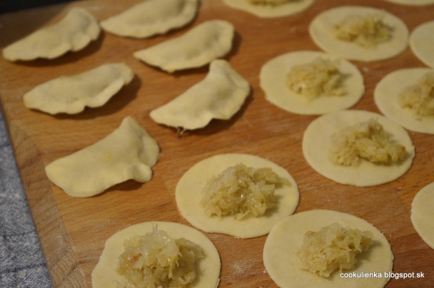 Opekané kapustové pirohy (fotorecept) - obrázok 3