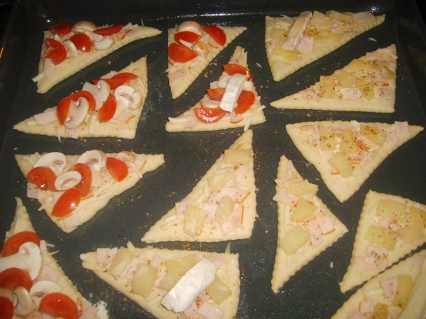 Chrumkavé pizzové trojuholníky - obrázok 1