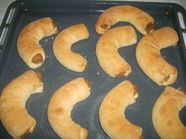 Kysnuté orechové rožky - obrázok 2