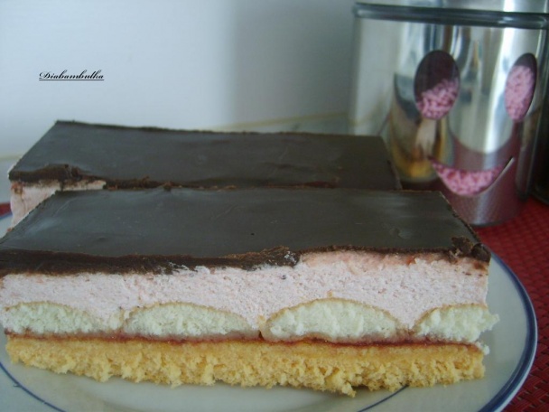 Ružové jahodové rezy - obrázok 1