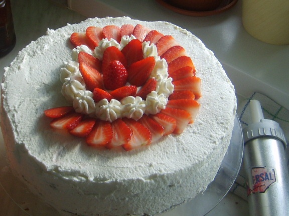 Tvarohovo-jahodová tortička - obrázok 2