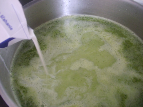 Jemná brokolicová polievka (fotorecept) - obrázok 4