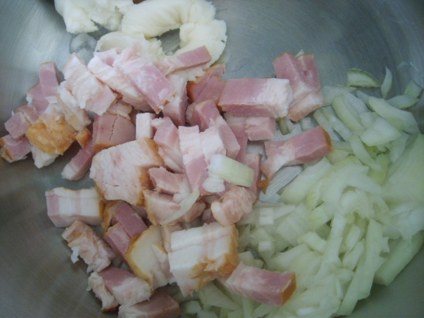 Kalerábová polievka so slaninkou - obrázok 1