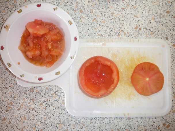 Zapekané paradajky so zeleninou - obrázok 1