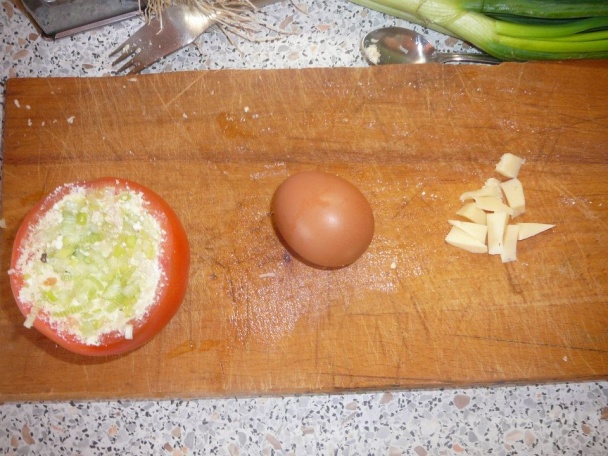 Zapekané paradajky so zeleninou - obrázok 3